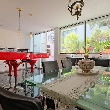Elegant Guest With Hot Tub Full Shared *